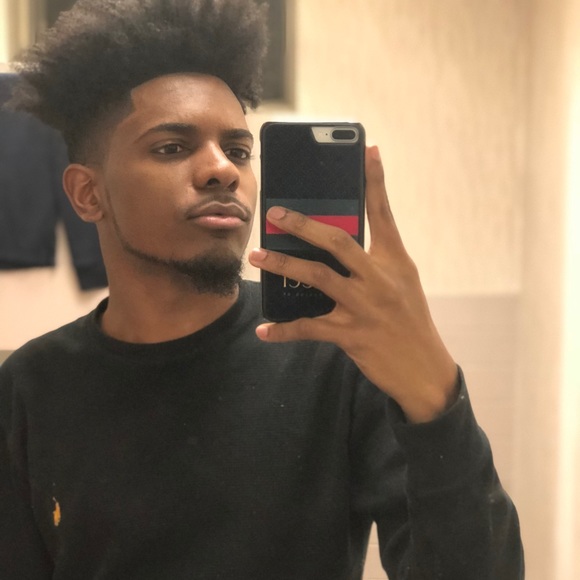 Meet your Posher, Chris - Picture 1 of 1